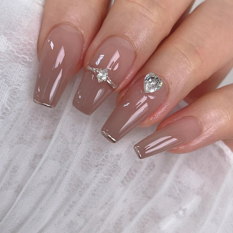 Doi Nudi Copper Syrup Gel – Warm coppery nude syrup gel perfect for autumn-inspired nails