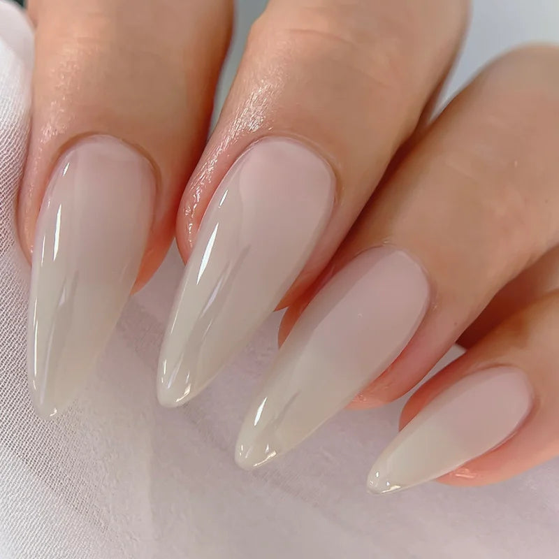 Doi Nudi Eggnog Syrup Gel – Creamy off-white nude syrup gel polish for subtle, chic nails