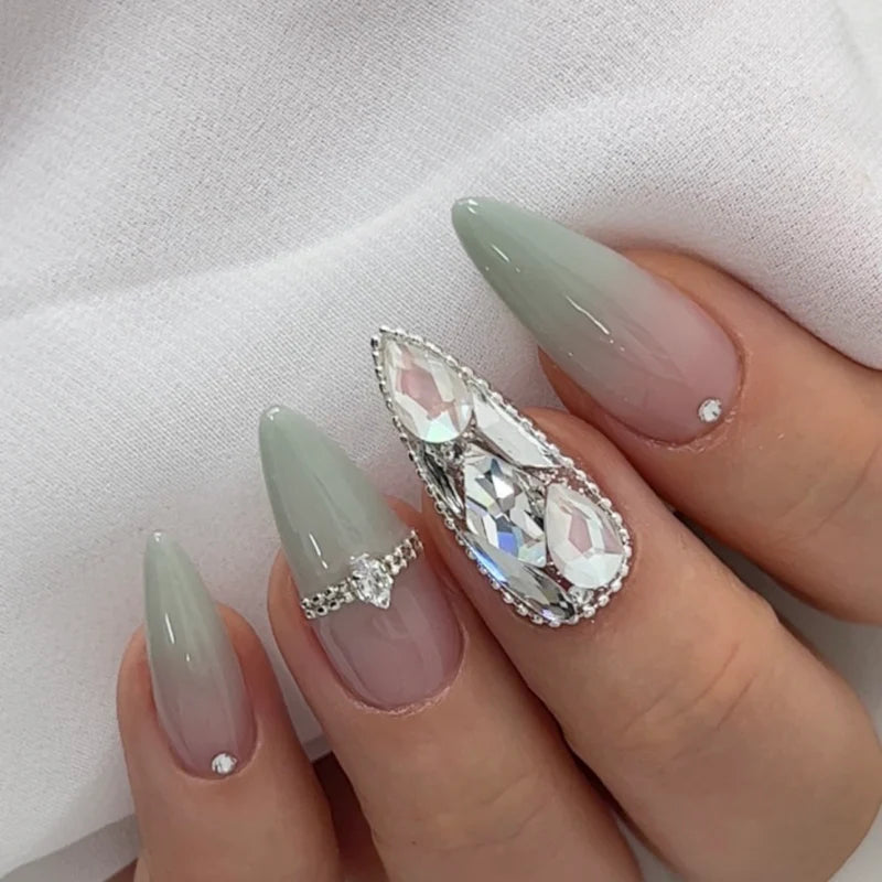 Doi Nudi Jade Syrup Gel – Korean syrup gel polish with a soft, buildable finish and natural nude tone