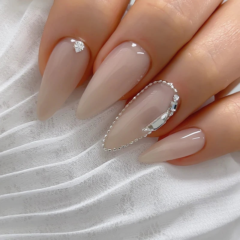 Doi Nudi Oat Syrup Gel – Light oat-toned nude syrup gel for clean, minimal nail looks