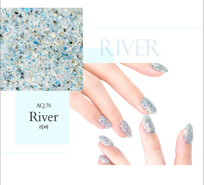 Tweed shade RIVER – denim blue shimmer gel polish