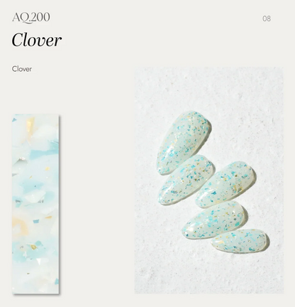 Clover – soft green pastel glitter polish