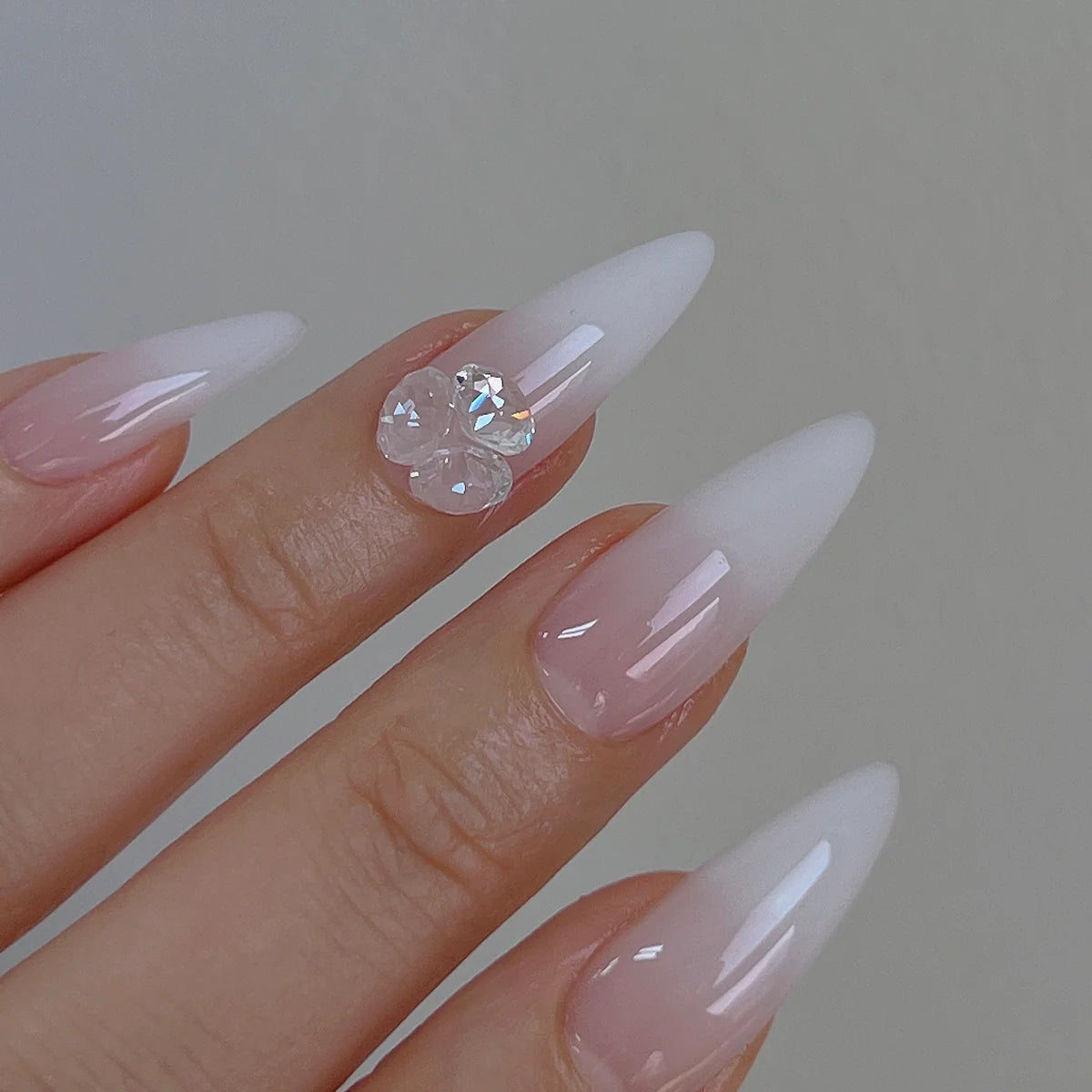 Doi Aube Builder Gel #1 – classic white-pink base builder gel