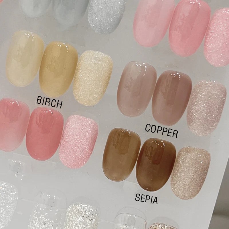 Doi Nudi Birch Syrup Gel – Sheer nude beige syrup gel polish with a natural milky finish