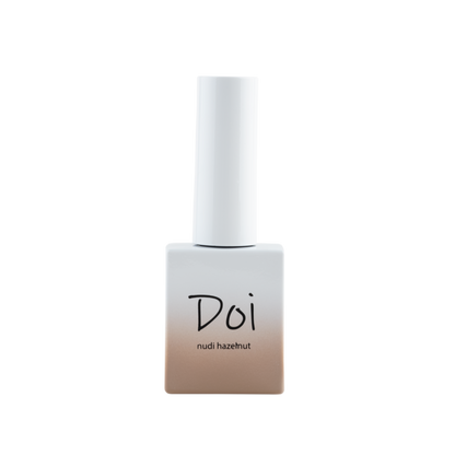 Doi Nudi Hazelnut Syrup Gel – Rich hazelnut nude syrup gel polish with warm depth