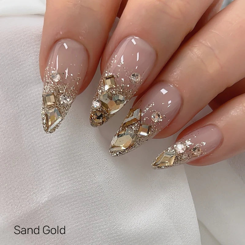 Doi Sand Gold Glitter Gel – warm-toned golden sparkle gel for nails