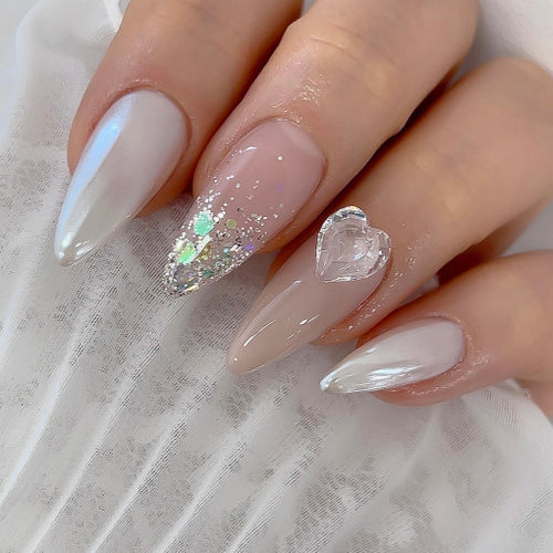 Nailbayo Pearl Powder – fine shimmer powder for pearlescent finish
