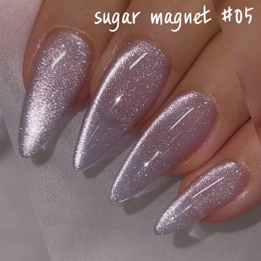 Sugar Magnet Shade 05 – Soft lavender magnetic glitter polish with sugar dust finish for salon-quality nails