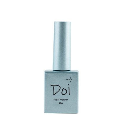 Sugar Magnet Shade 06 – Frosted silver-blue magnetic gel polish with luminous sugar shimmer